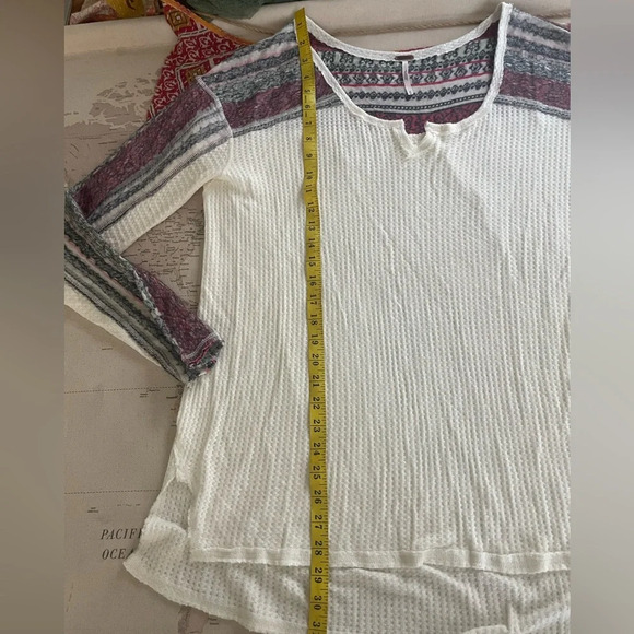 🆕Free People Waffle Knit Thermal Contrast Yoke Size Medium NWT 128$ - Picture 5 of 7